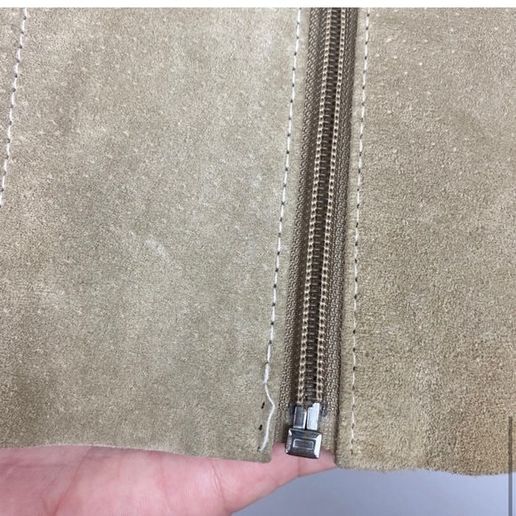 Wilson's Leather Tan Suede Boho Cottage Core Zip Pocket Cropped Moto Jacket S - Picture 7 of 8